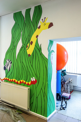 ZŠ Dostojevský Opava -výmalba chodby