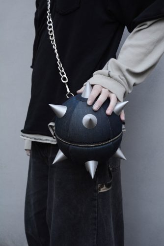 Felix Markos - Kabelka vyjadřující svého majitele.